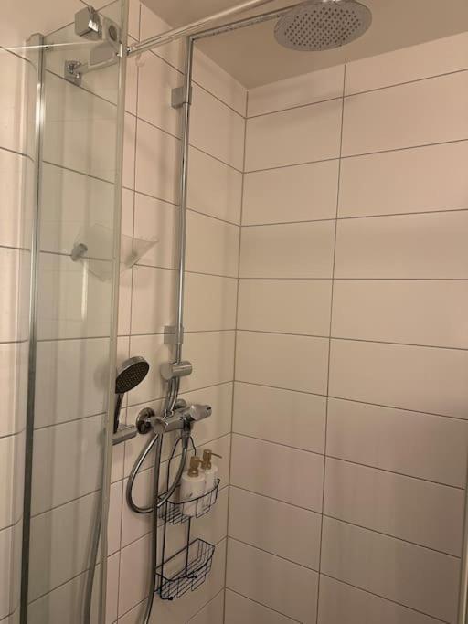 Pa Grillstadfjaera Med Parkeringsplasser - Vmski 2025 Apartamento *
