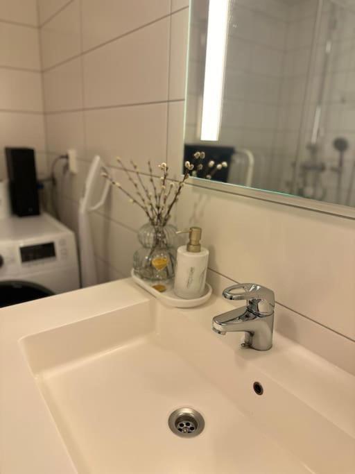 Pa Grillstadfjaera Med Parkeringsplasser - Vmski 2025 Apartamento *